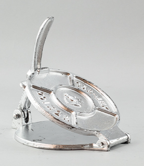 Taqueria-Style 12cm Tortilla Press