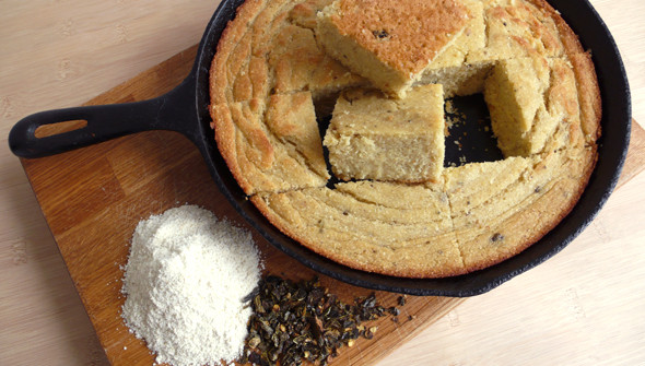 Cornbread with masa harina and chilli - banner image